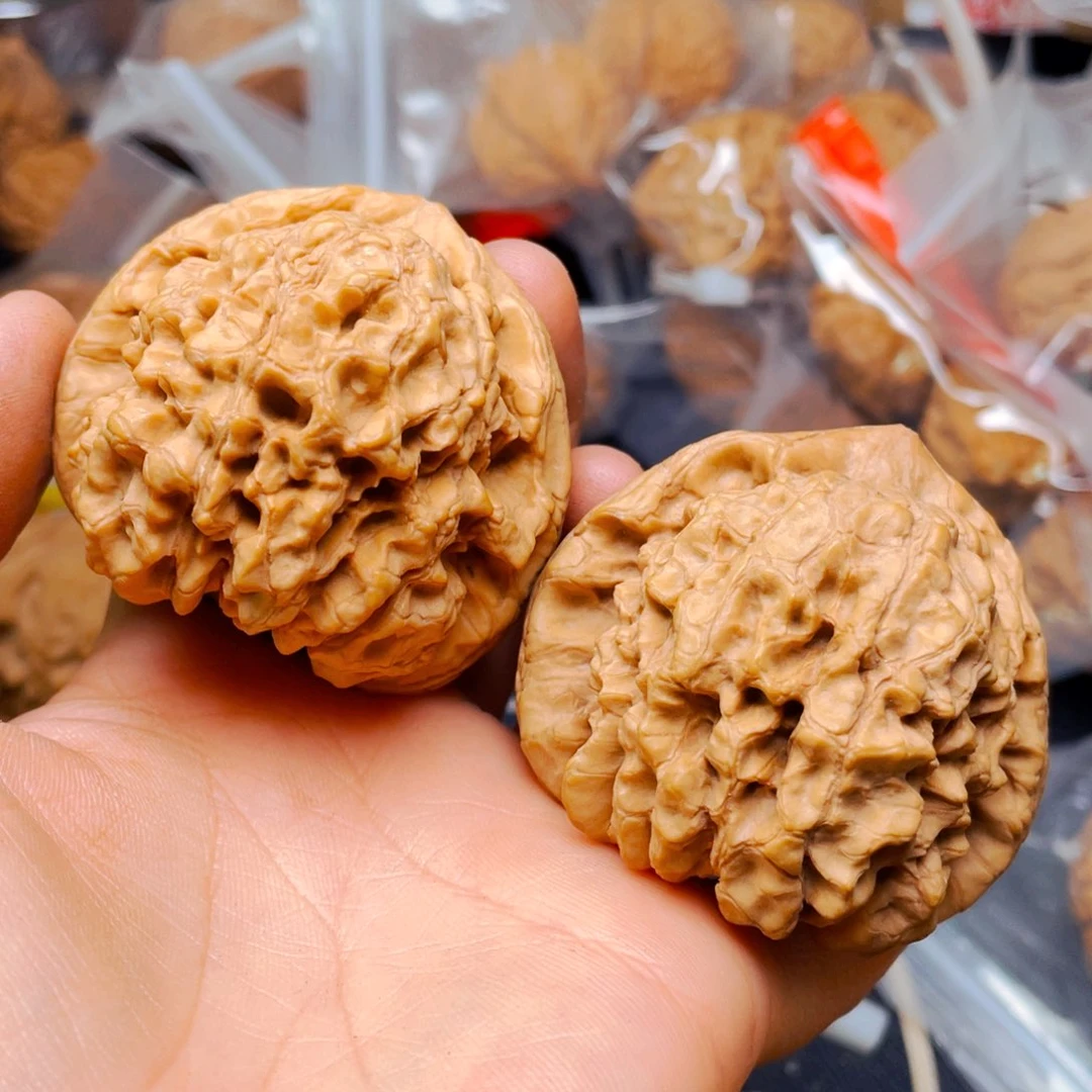 文玩核桃吊坠龙鼎一对