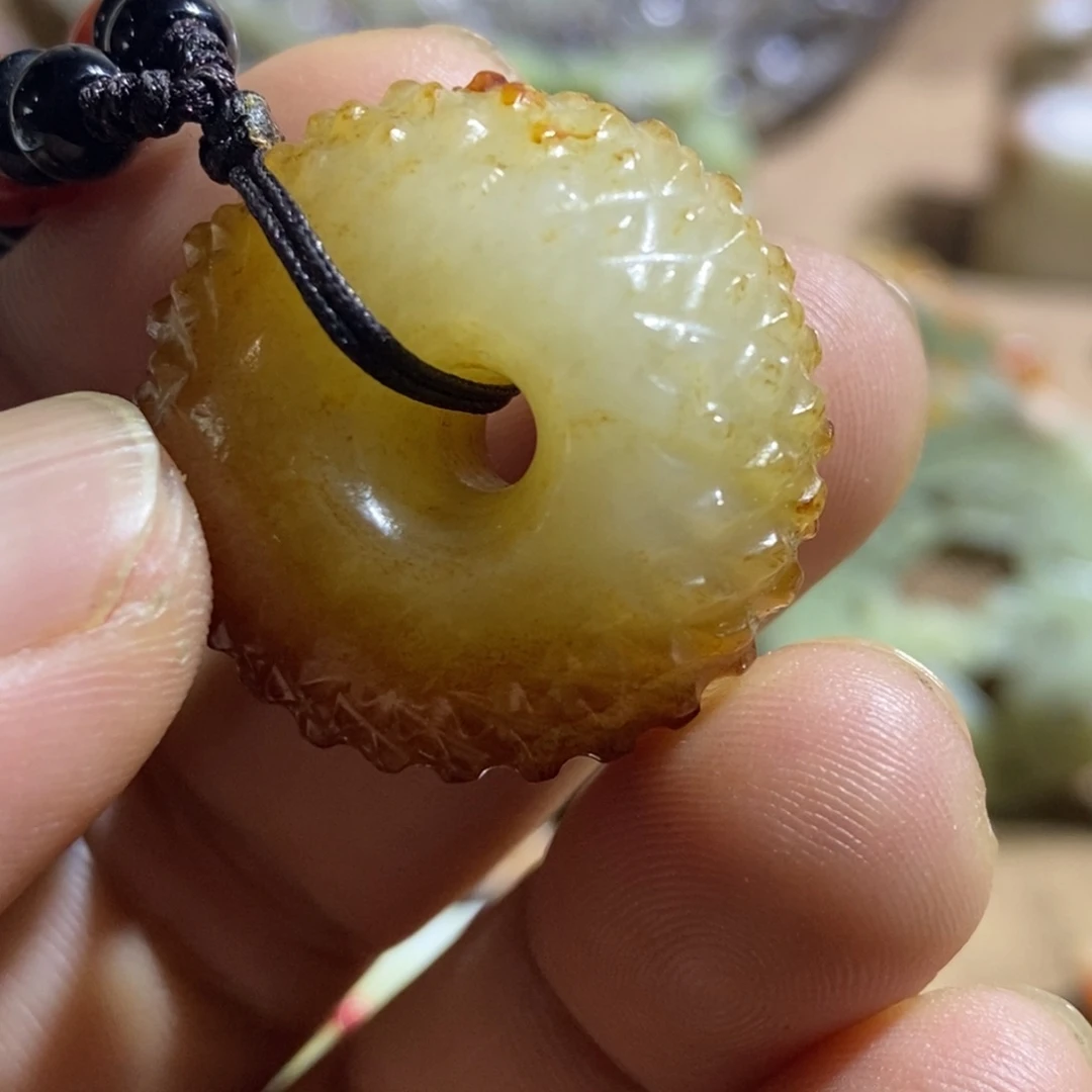 山***水和田玉（糖玉）未镶嵌挂件