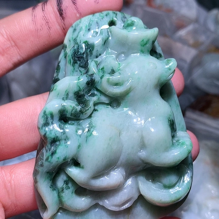 翡翠未镶嵌颈饰保真天然a货翡翠