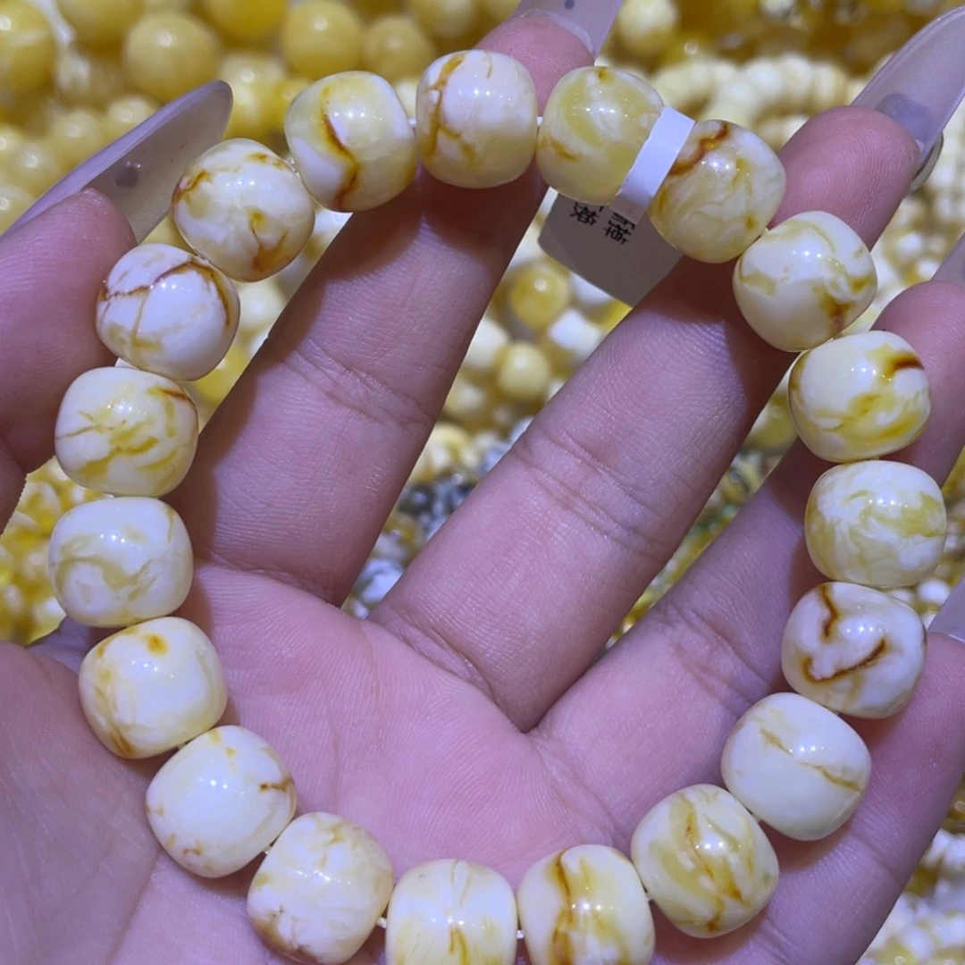 蜜蜡未镶嵌珠宝奇石12m