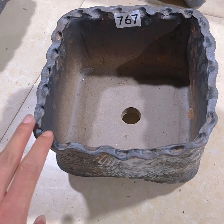 摆****强景德镇陶瓷花盆