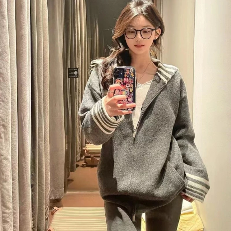 韩系学院风条纹海军领毛衣外套女秋冬季新款气质减龄百搭拉链上衣
