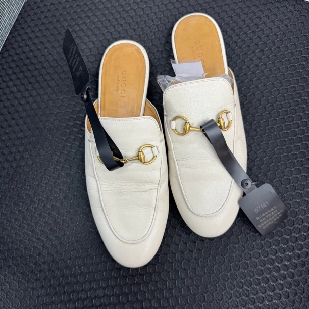 90新 GUCCI/古驰 古驰/Gucci/36码/白色半拖/非全新