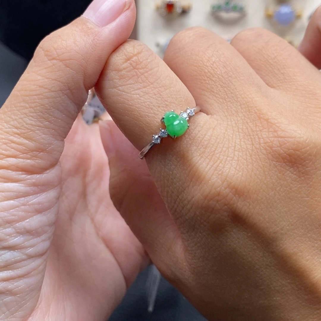 翡翠银S925镶嵌戒指有纹