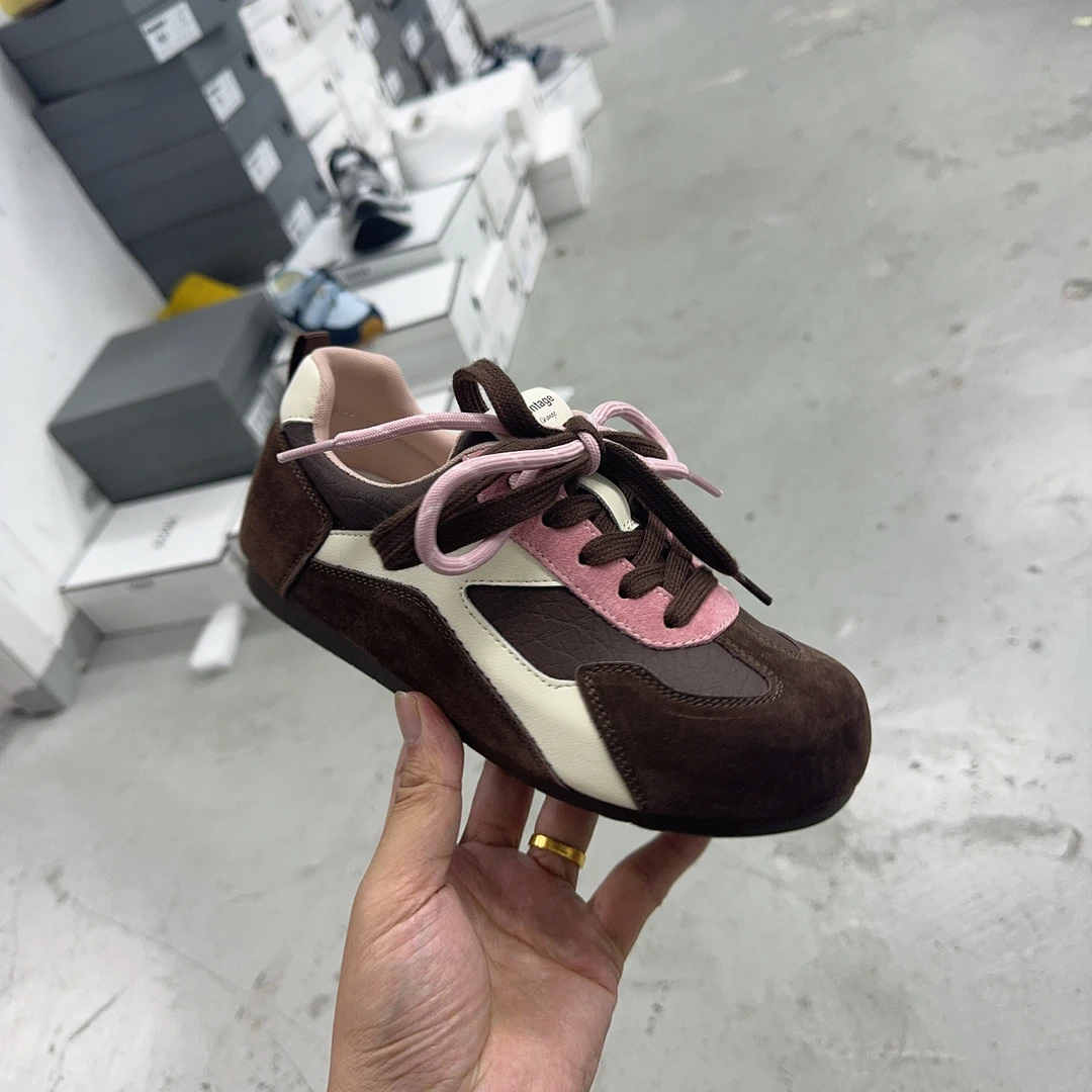 622-12德训鞋常规款胶粘春季圆头时尚休闲鞋系带