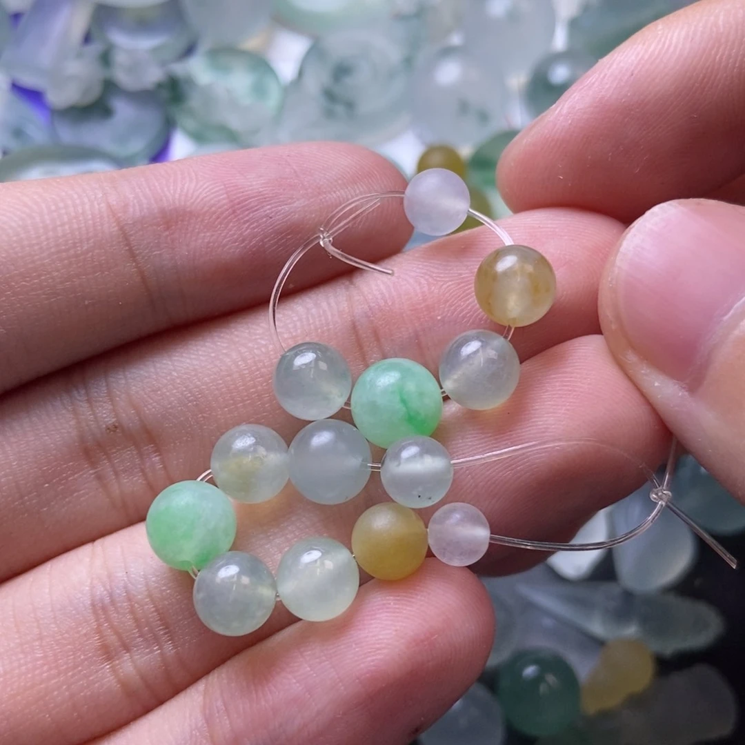 定制翡翠未镶嵌挂件
