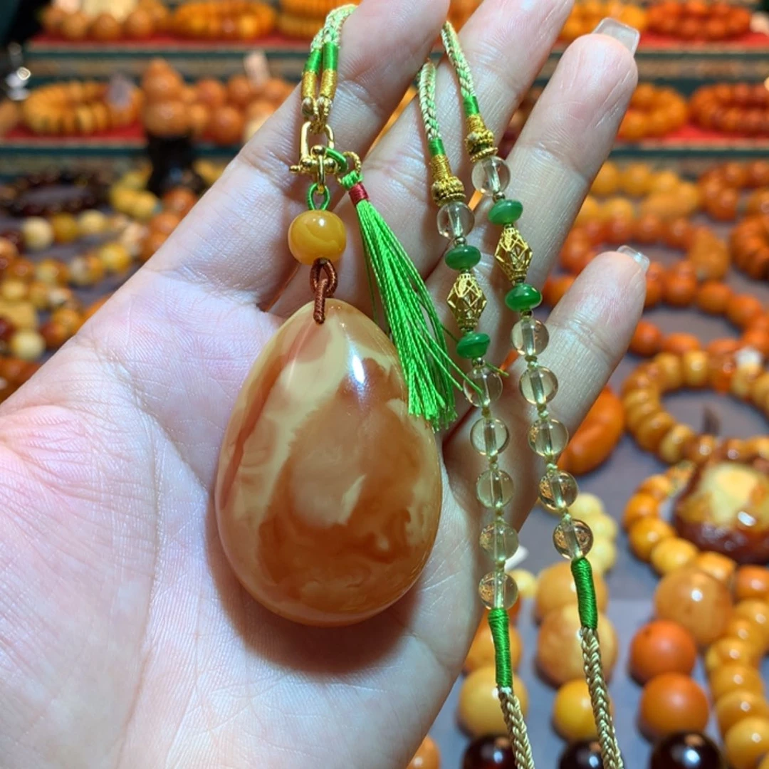 【闪购商品】未镶嵌吊坠(赠链)蜜蜡蜜蜡吊坠