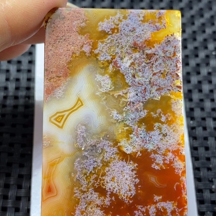 未镶嵌颈饰玛瑙/玉髓正**存