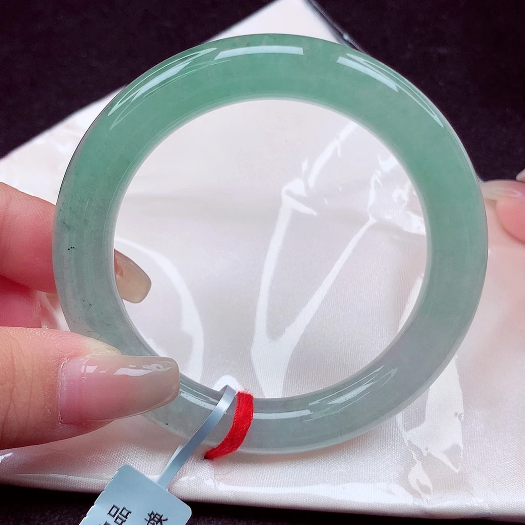 翡翠未镶嵌手镯天然缅甸翡翠A货