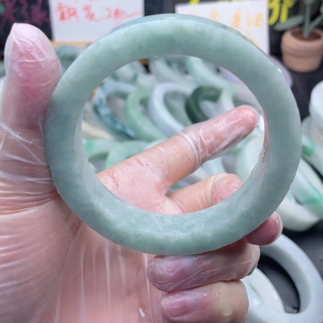 未镶嵌翡翠定制翡翠