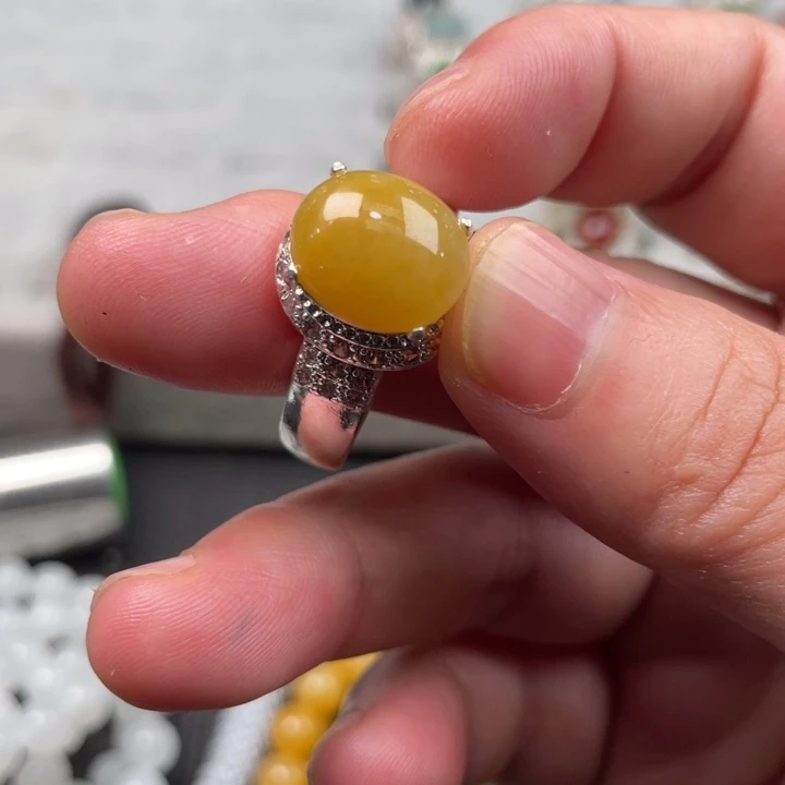 翡翠未镶嵌戒指缅甸天然翡翠