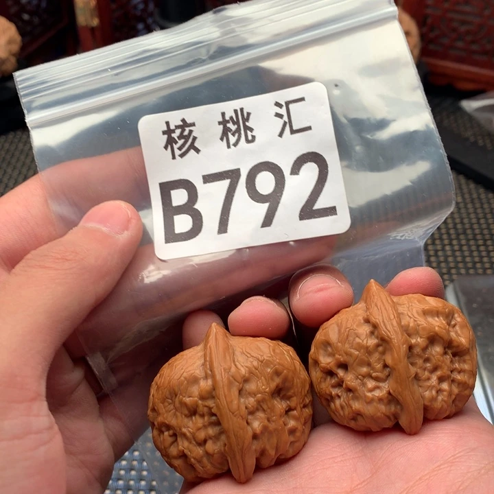 吊坠文玩核桃战马