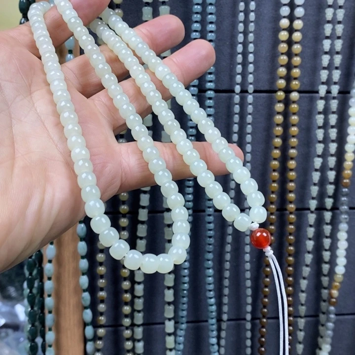 和田玉项链未镶嵌有**铺和田玉老型珠项链