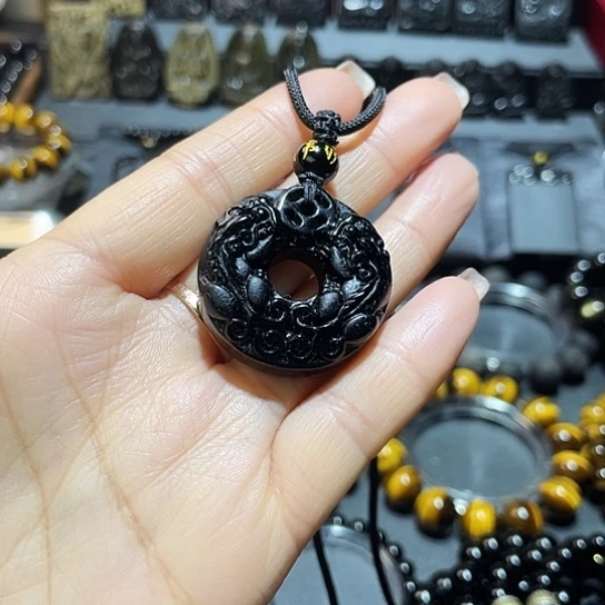 黑曜岩手串未镶嵌   双貔貅吊坠