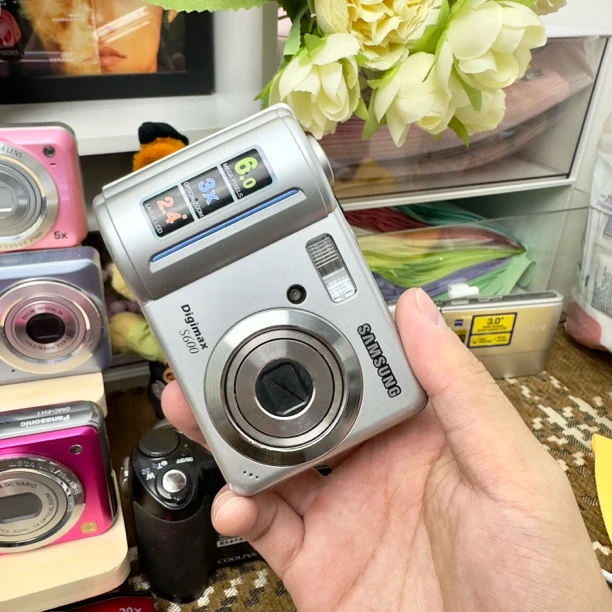 9新 Samsung/三星 三星s600自备五号电池复古出片效果色彩浓郁