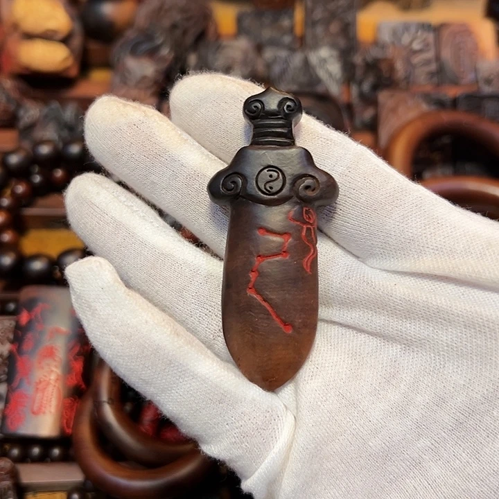 枣木手工制作的小物件