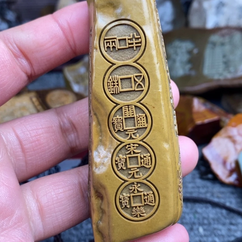 【闪购商品】原石雕刻手把件