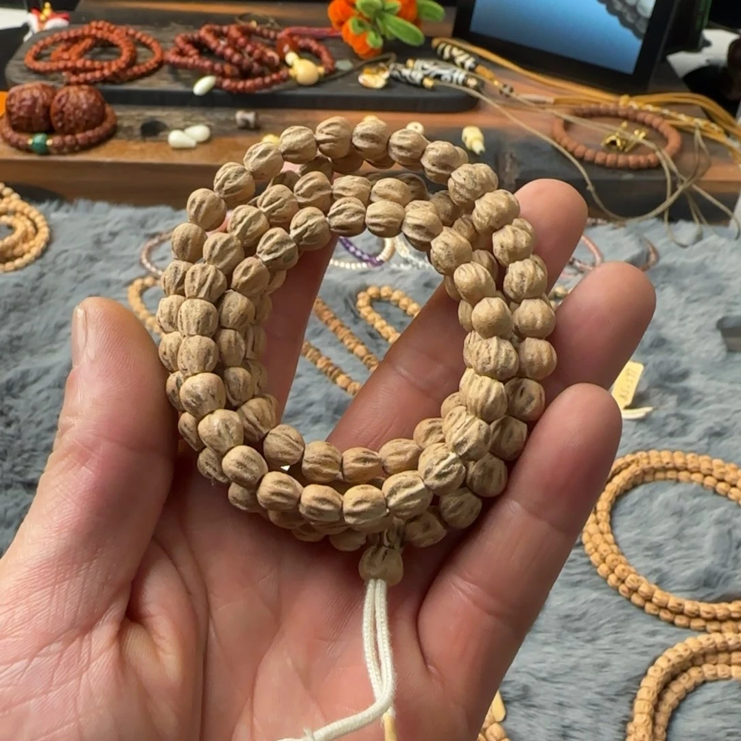 吊坠柏香籽/百香籽红皮微磨莲花