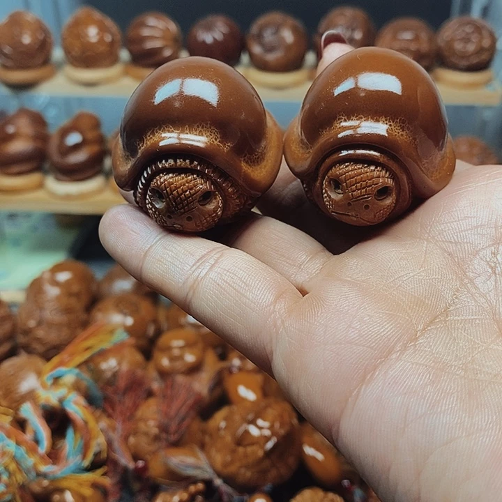 L***p橄榄核手串/手链帝王龟