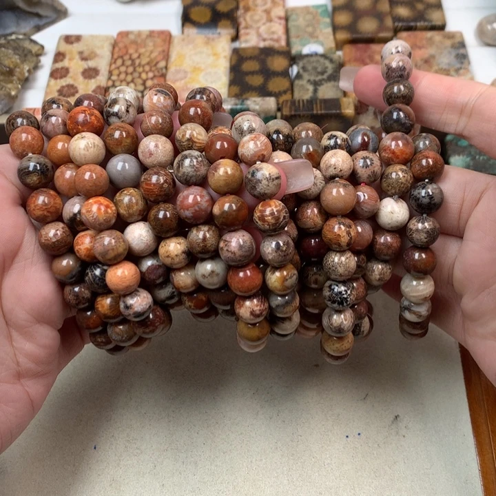 冒***冒硅化玉合金手链天然珊瑚玉手串：192