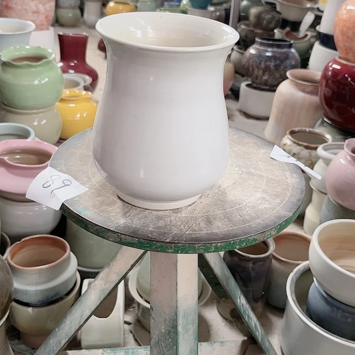 瓶遂**意口10高15 景德镇陶瓷学院