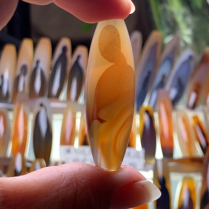 玛瑙/玉髓颈饰未镶嵌20