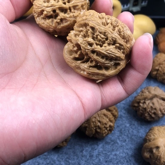 文玩核桃吊坠?****?球进