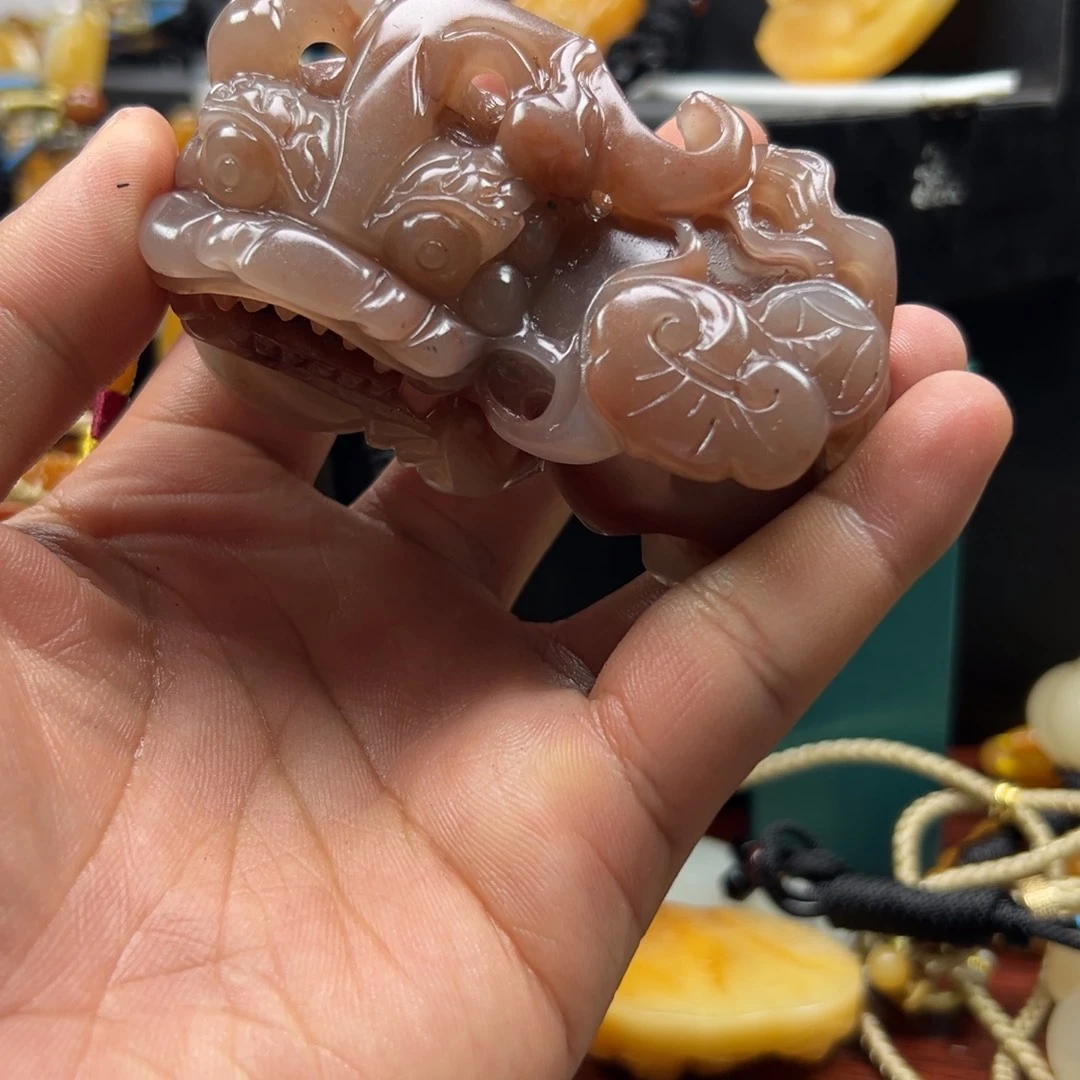 石英质玉（黄龙玉）未镶嵌多选发其一