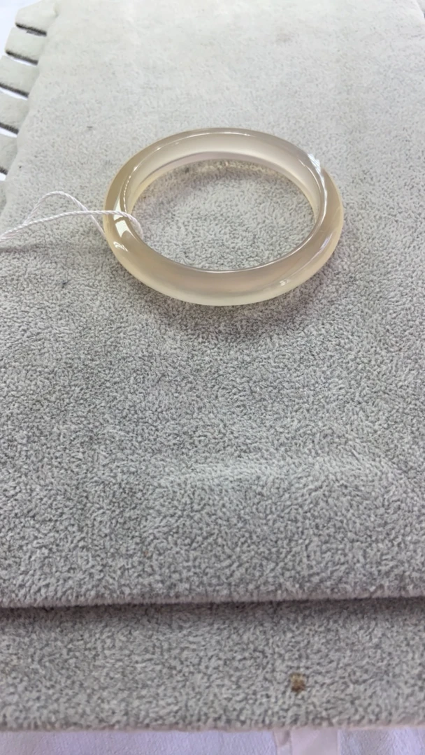 天然玛瑙玉髓手镯