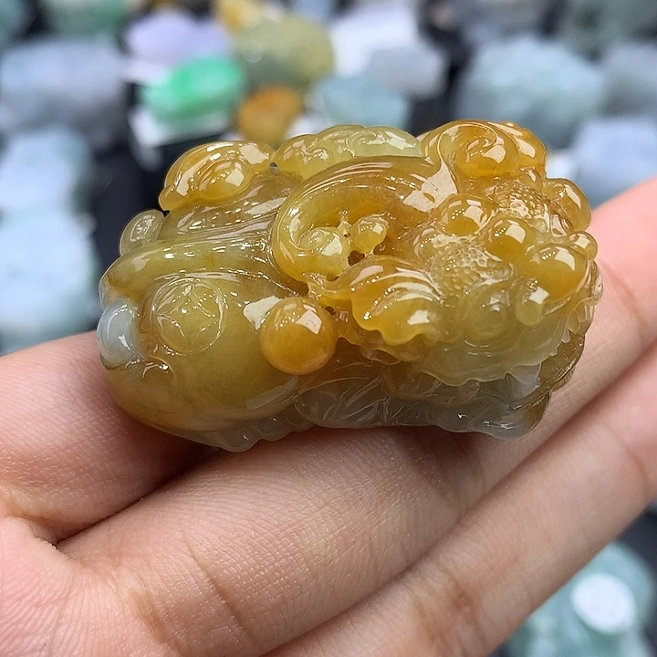 翡翠未镶嵌颈饰天然缅甸翡翠
