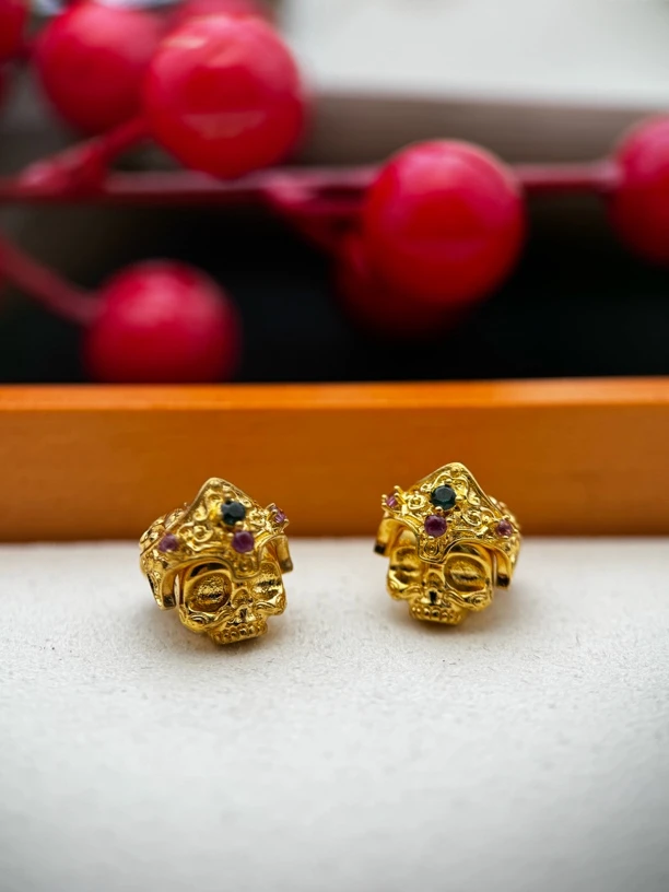 925银银制品 足银 戴帽子的骷髅兵 顶珠