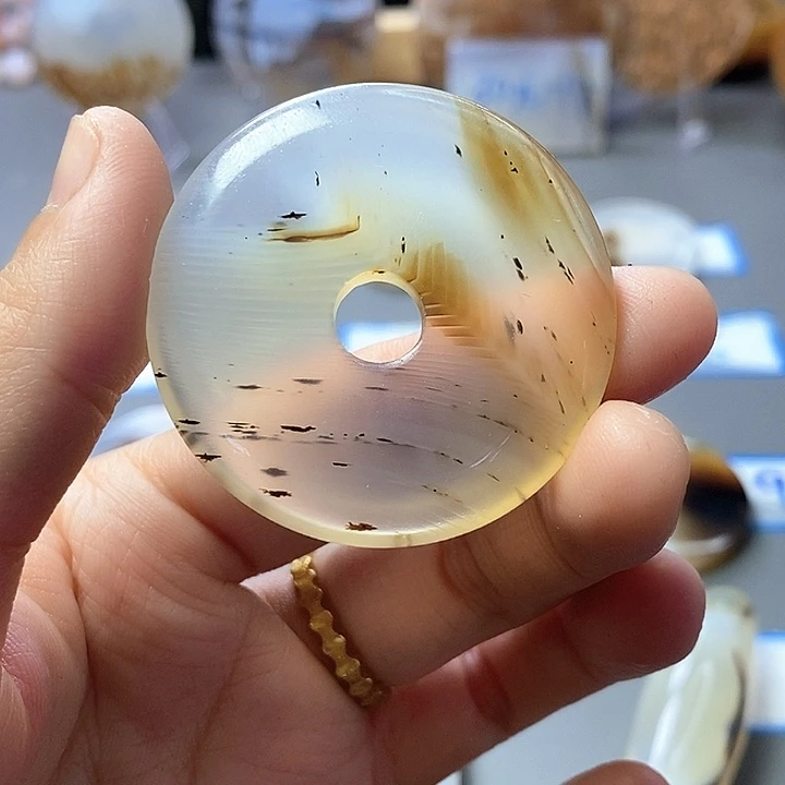 玛瑙/玉髓未镶嵌珠宝半成品
