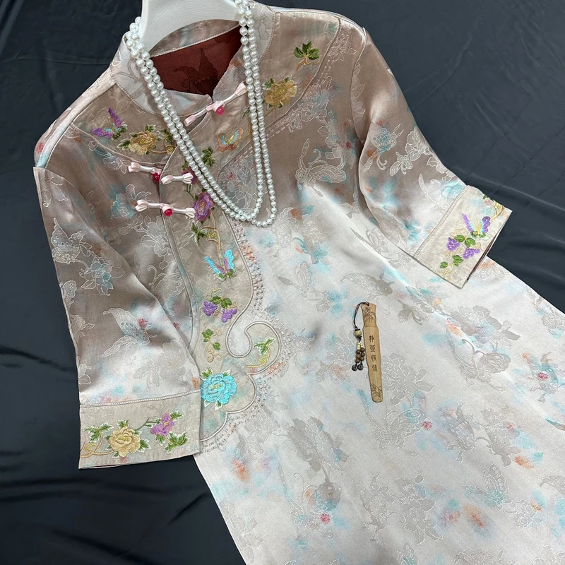 2947《舒窈》常熟春夏新款重磅新中式国风复古气质刺绣连衣裙