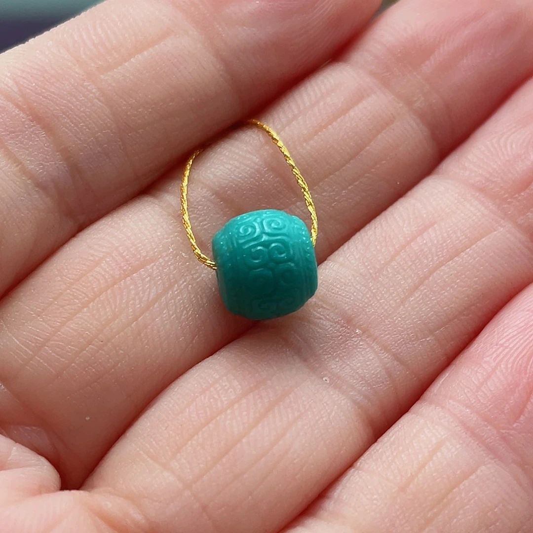 绿松石颈饰未镶嵌