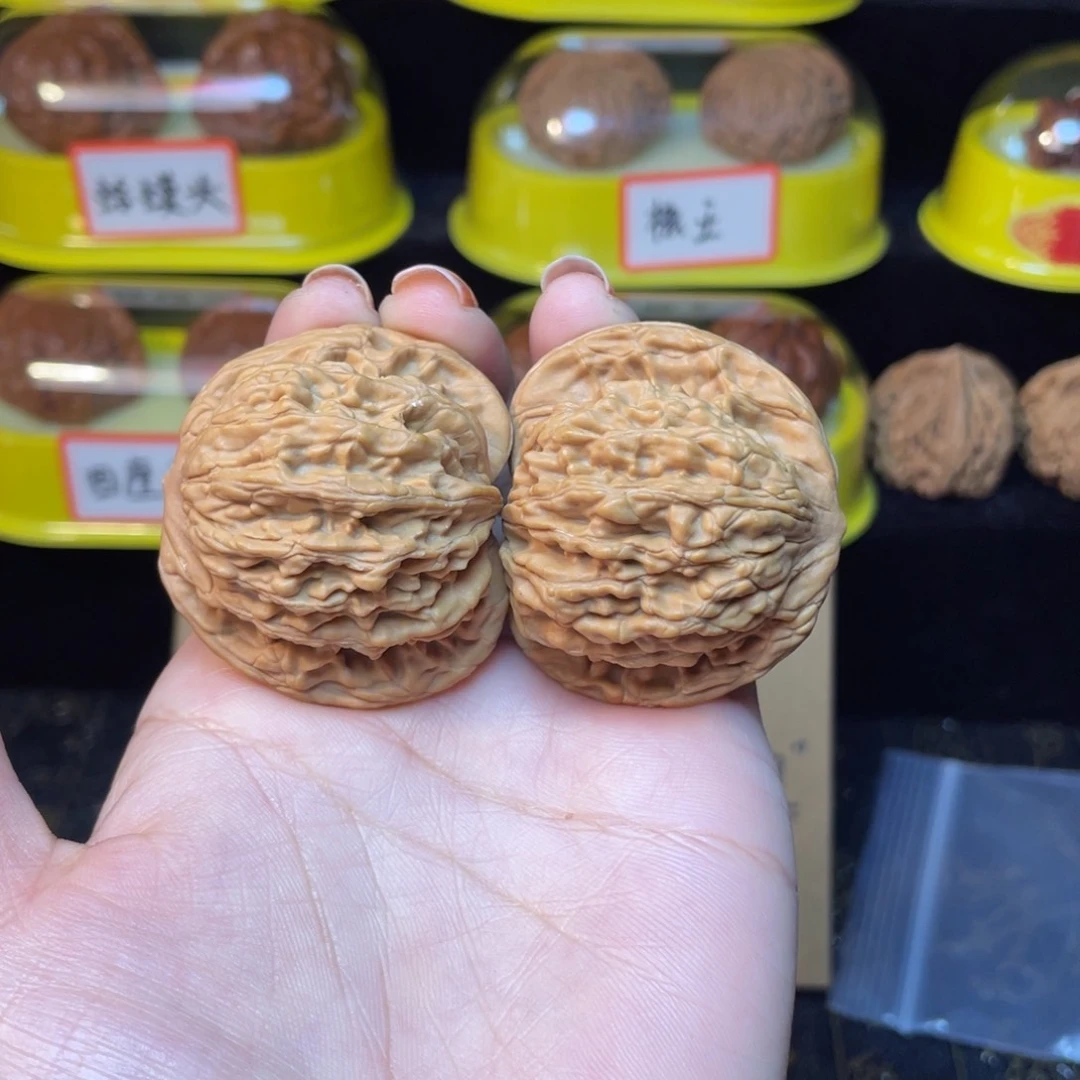文玩核桃把件44麦虎