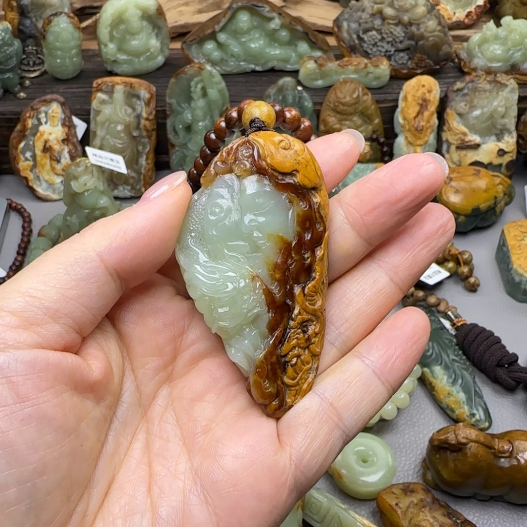 大***蝈岫岩河磨玉（透闪石质玉）未镶嵌珠宝奇石