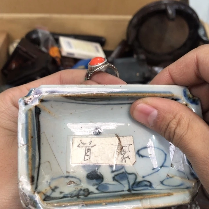 陶瓷孤品单件车里拍