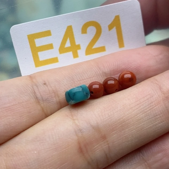 南红玛瑙未镶嵌珠宝奇石