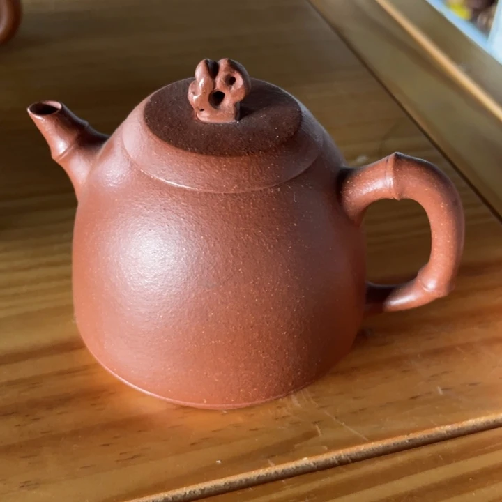 茶壶底槽青紫砂艺术作品