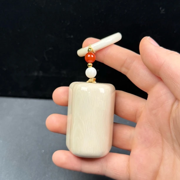 P4593天然猛犸牙 肥皂36*53*26mm 支持鉴定 假一罚四