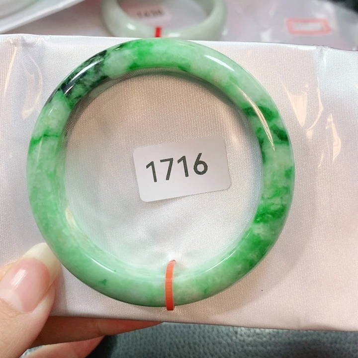 翡翠手镯未镶嵌天然翡翠手镯53