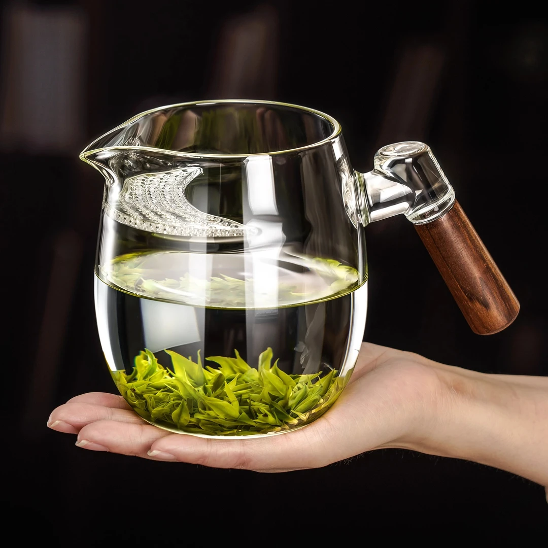 胡桃木把手煮茶杯茶壶大容量泡茶专用防爆分茶器高档月牙公道杯