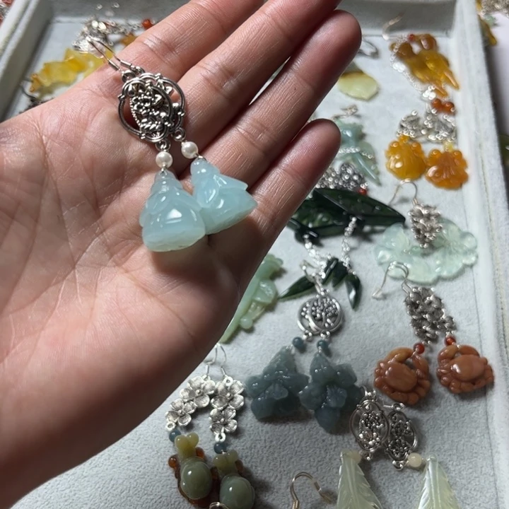 蛇纹石玉未镶嵌把件