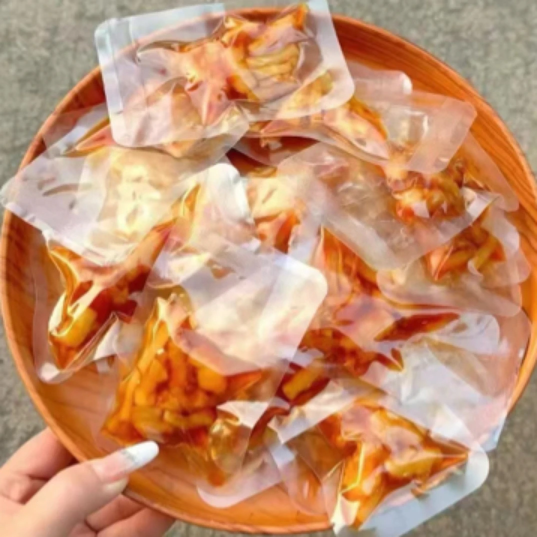 《小马专属》脆笋无骨鸭爪筋美味休闲零食