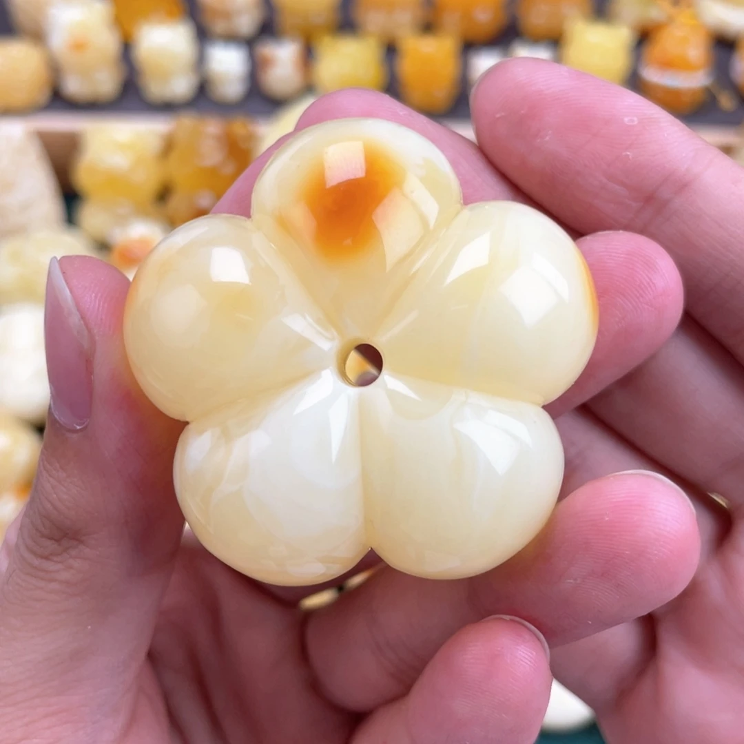 裸石琥珀未镶嵌蜜蜡