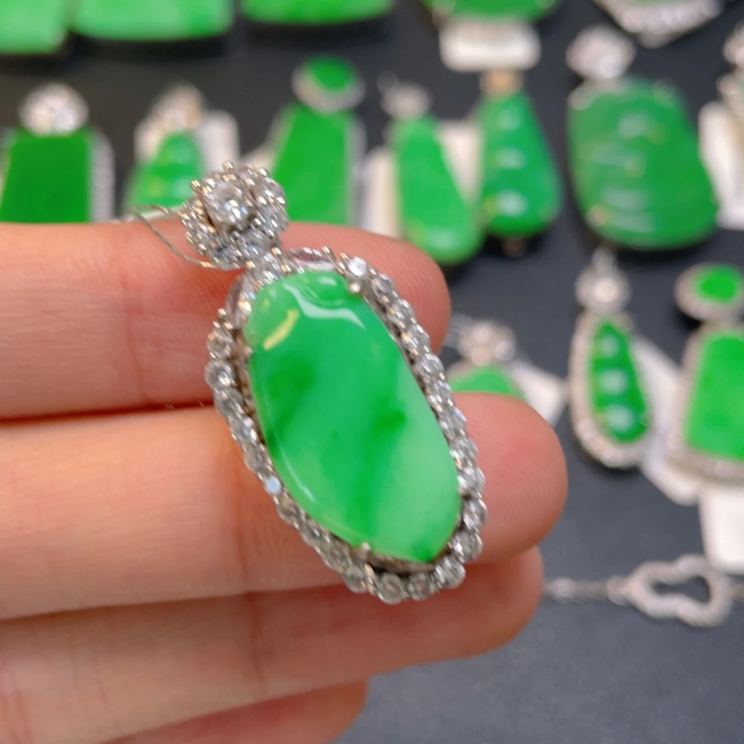 翡翠银S925镶嵌颈饰