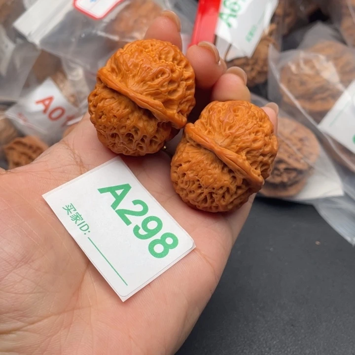 文玩核桃吊坠核桃