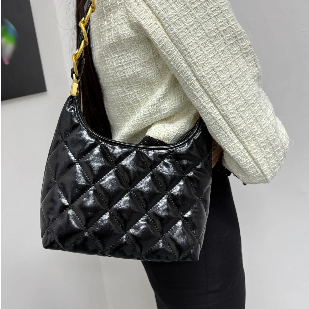 KOSK新款时尚秋冬单肩斜跨包C09