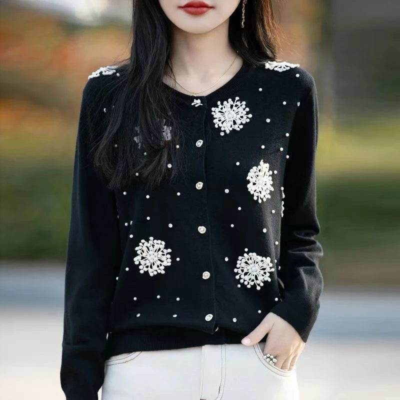早春新款羊毛衫开衫女小香风雪绒花钉珠毛衣气质外套百搭洋气上衣