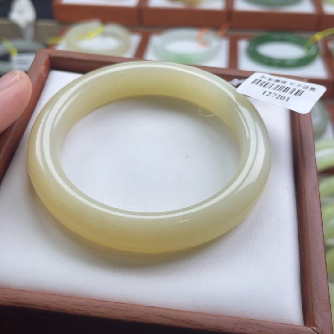 【闪购商品】未镶嵌手镯和田玉链接19。55-56